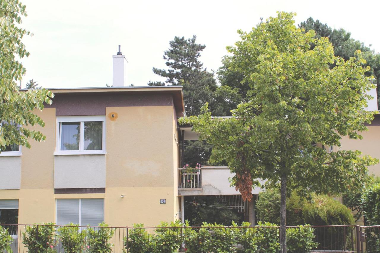 זאגרב Stardust Apartment מראה חיצוני תמונה